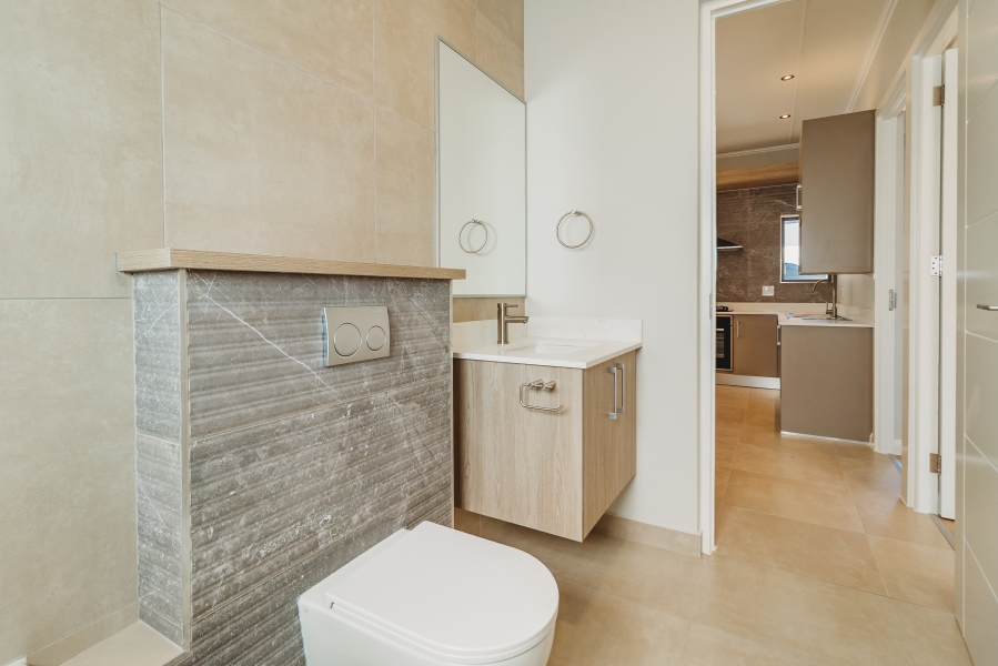 3 Bedroom Property for Sale in Kraaibosch Western Cape